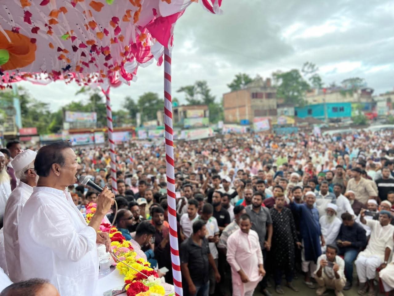 মনোহরগঞ্জে বিএনপির কর্মীদের ঢল, মতবিনিময় সভায় চাঙা পরিবেশ