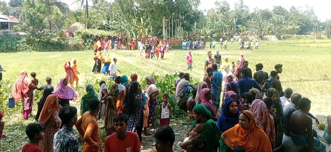 মাদারগঞ্জে চাচার বাড়িতে ঘুমাতে গিয়ে যুবক খুন, চাচা হাসপাতালে আশঙ্কাজনক অবস্থায়