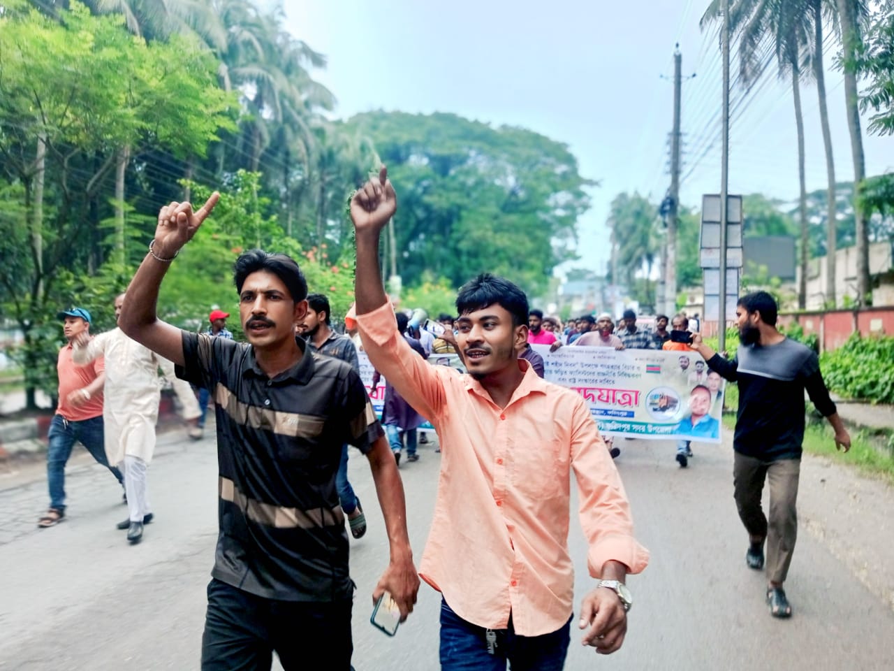 জুলাই শহীদ দিবস উপলক্ষে ফরিদপুরএ গণ অধিকার পরিষদ এর পদযাত্রা