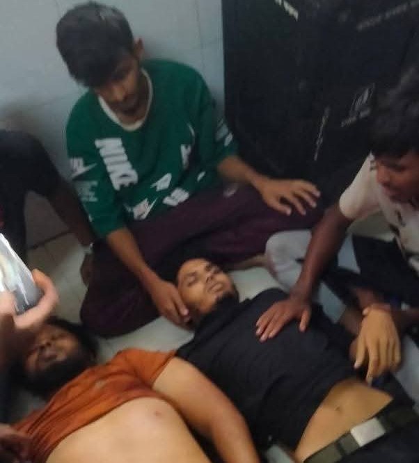 গোপালগঞ্জে ছাত্রলীগ-এনসিপি সংঘর্ষে তিনজন নিহত, বহু আহত