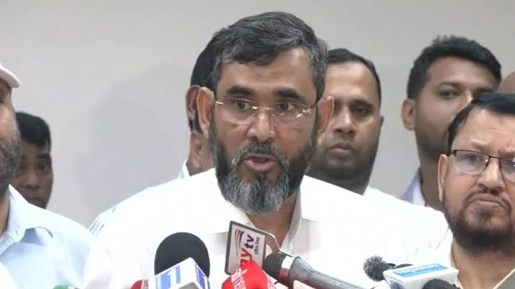 নির্বাচনে আবারো ফিরছে ‘না’ ভোট, থাকবে না ইভিএম: ইসি সানাউল্লাহ