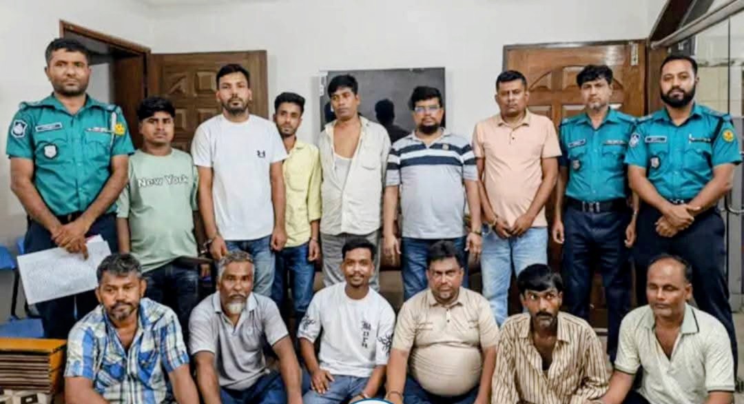 ঝটিকা মিছিলের প্রস্তুতিকালে আ.লীগের ১২ নেতাকর্মী গ্রেপ্তার