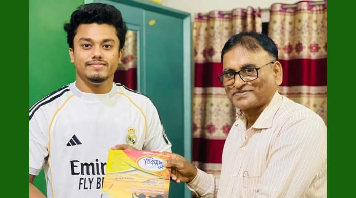 সাংবাদিকতার শুরুর কথা: আসিফ বাধন