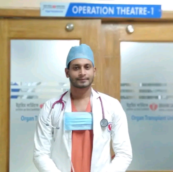 উস্কানীমূলক পোস্ট ঘিরে উত্তেজনার শঙ্কা, অভিযুক্ত চিকিৎসক ও তার ভাইয়ের বিরুদ্ধে নানা অভিযোগ!