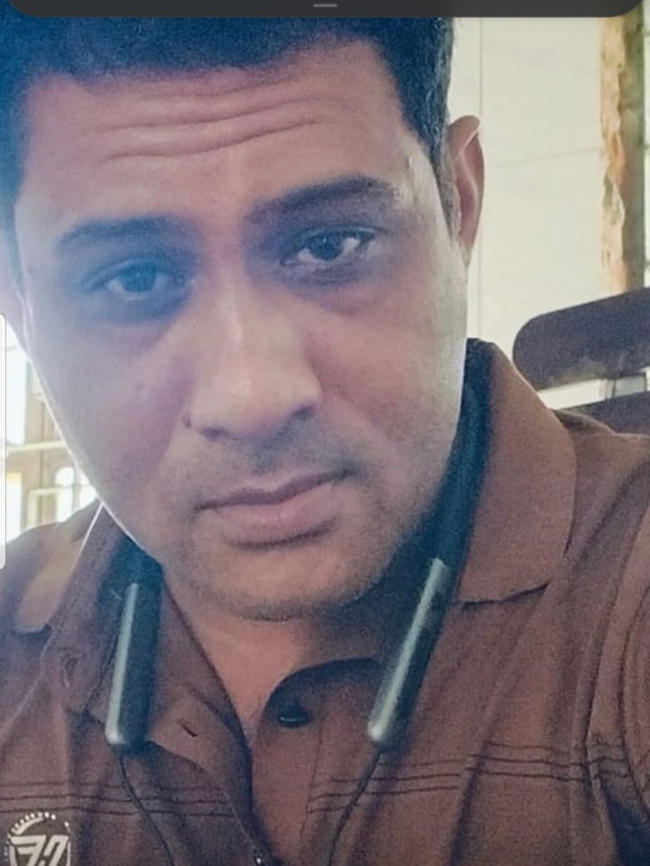 খেয়ালখুশি মতো অফিস করেন তেঁতুলিয়া  উপজেলা পল্লি উয়ন্নন বোড় বিআরডিবি কর্মকর্তা 