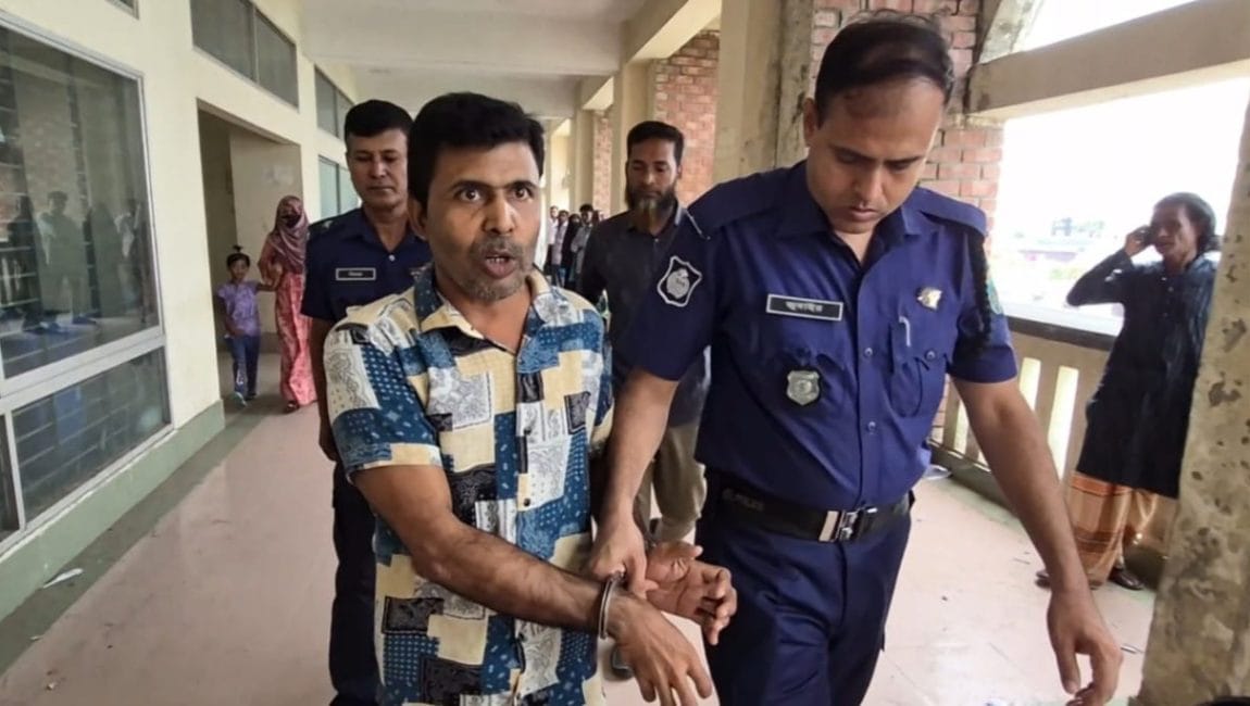বগুড়ায় দুই শিশুকে ধর্ষণের মামলায় আসামির ৬০ বছরের কারাদণ্ড!!