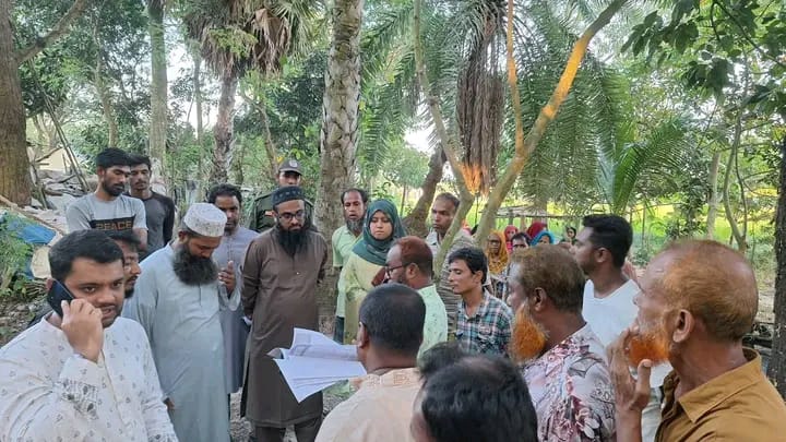 আদমদীঘিতে ইউএনও-এসিল্যান্ডের সহযোগিতায় ৪০টি পরিবার ফিরে পেল চলাচলের রাস্তা।